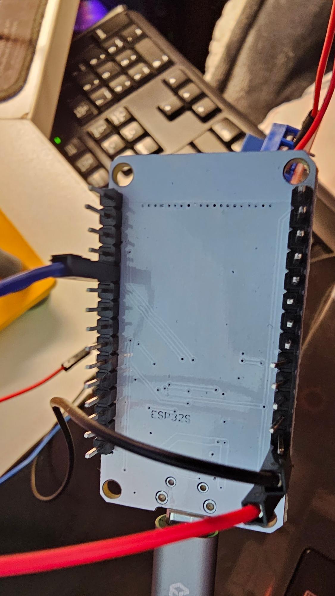 Wiring Relay to ESP32 Wiring Relay to ESP32